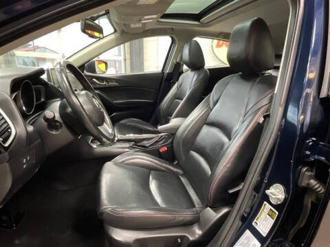 2016 Mazda MAZDA3 i Grand Touring