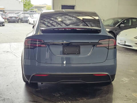 2026 Tesla Model X