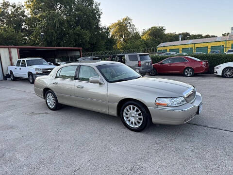 2007 Lincoln Town Car Signature