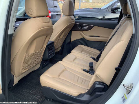 2021 Audi Q7 quattro Premium Plus 45 TFSI