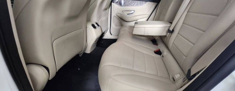 2019 Mercedes-Benz GLC GLC 350e 4MATIC