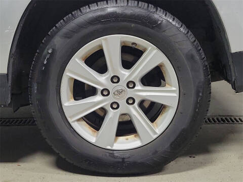 2012 Toyota Highlander SE