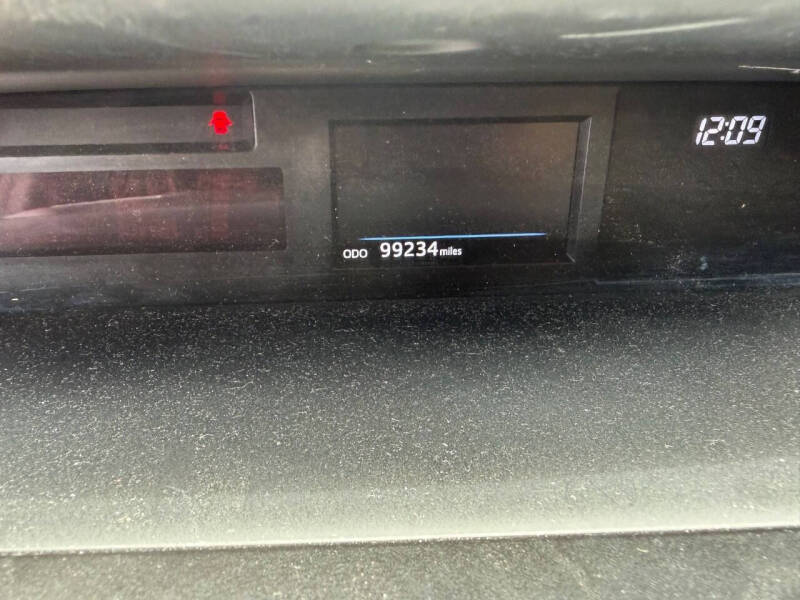 2015 Toyota Prius v Three