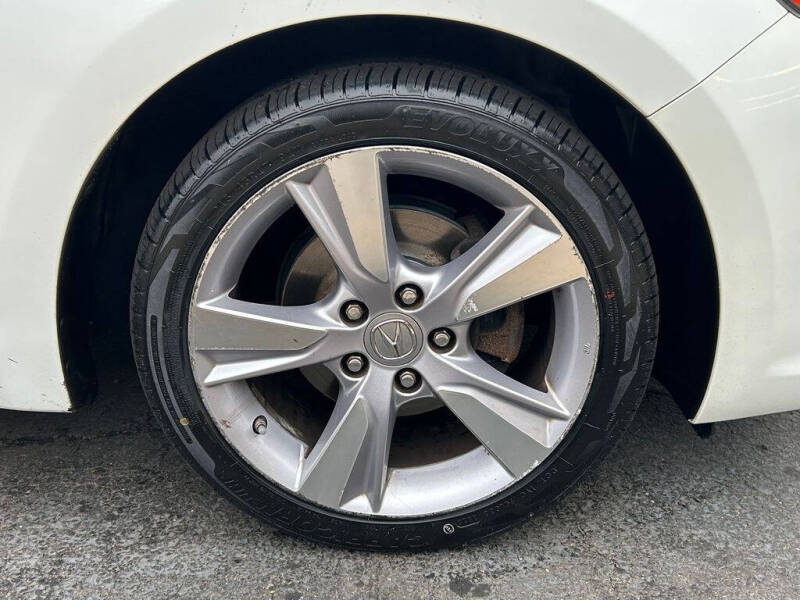 2014 Acura ILX 2.0L w/Tech