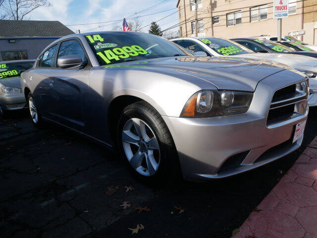 2014 Dodge Charger for sale at M & R Auto Sales INC. in North Plainfield NJ