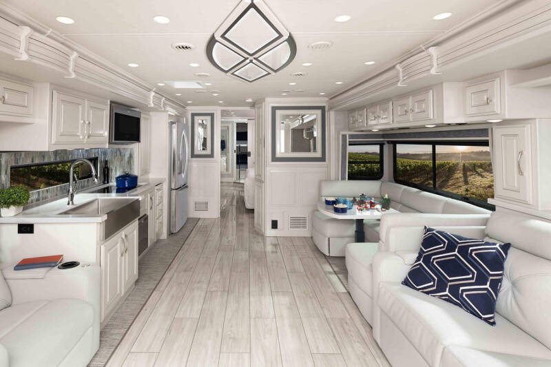 2023 Freightliner XCM Chassis