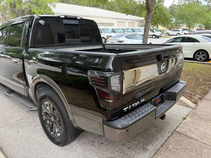 2017 Nissan Titan Platinum Reserve