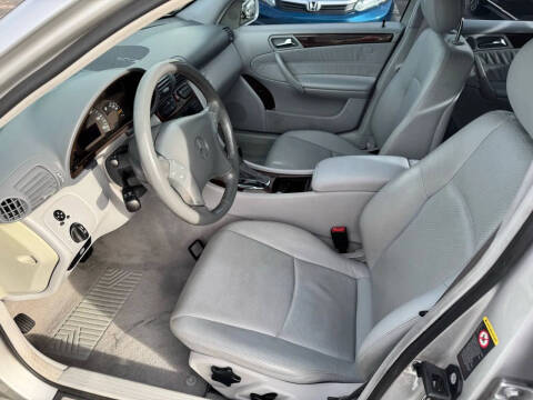 2001 Mercedes-Benz C-Class C 240