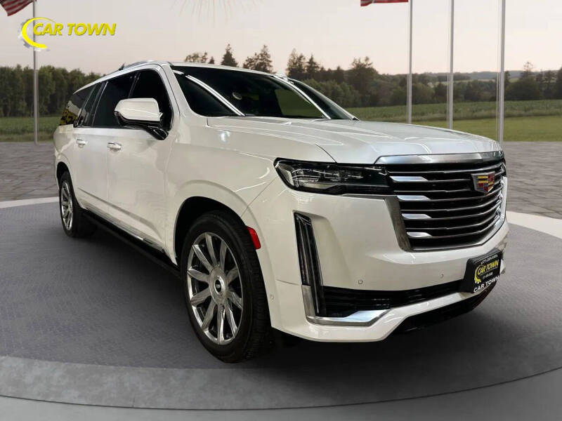 2022 Cadillac Escalade ESV Premium Luxury Platinum
