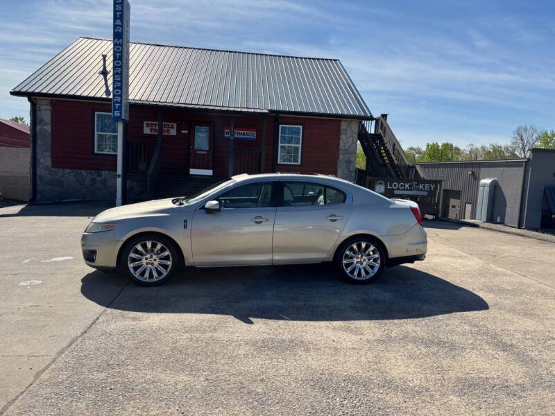 2011 Lincoln MKS