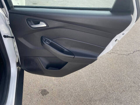 2017 Ford Focus SE