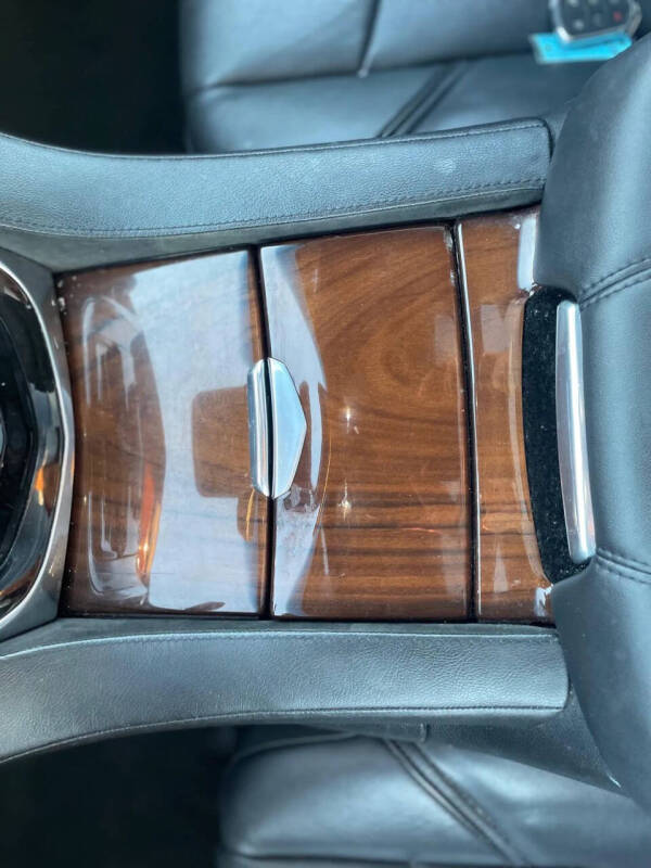 2017 Cadillac Escalade Premium Luxury