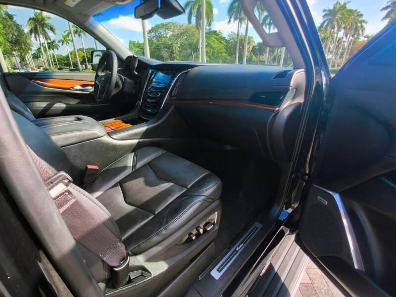 2015 Cadillac Escalade Premium