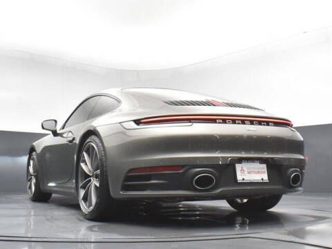 2022 Porsche 911 Carrera