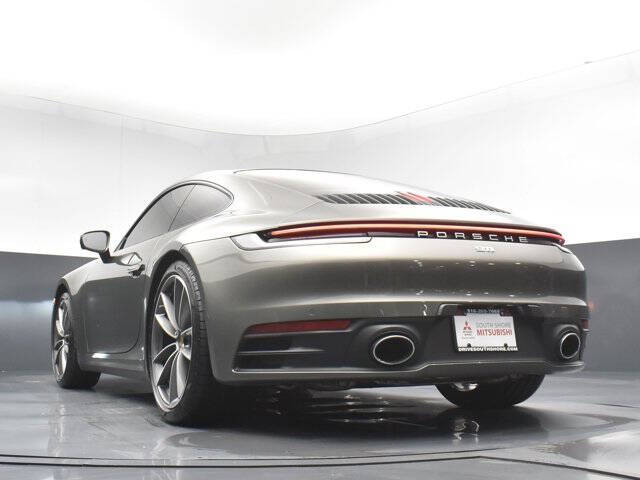 2022 Porsche 911 Carrera