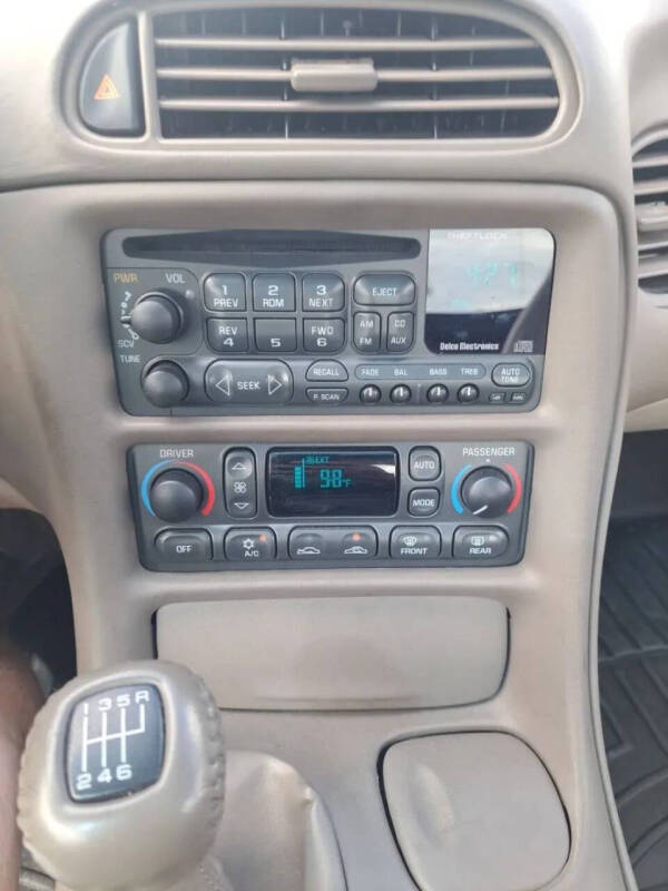 2004 Chevrolet Corvette