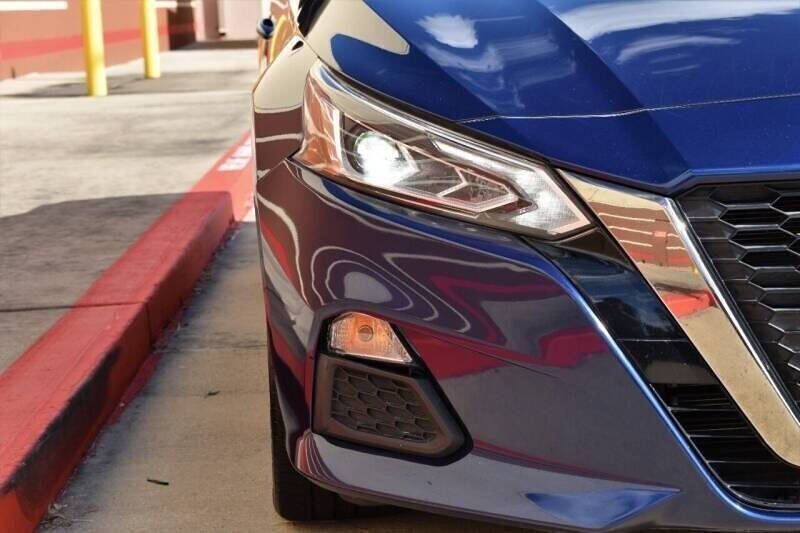 2021 Nissan Altima 2.5 SR