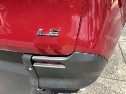 2025 Toyota Sienna LE 8-Passenger