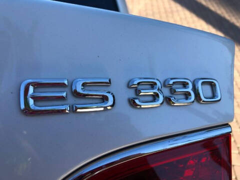 2005 Lexus ES 330