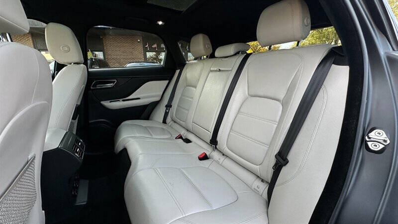 2018 Jaguar F-PACE 25t Prestige