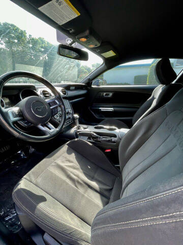 2018 Ford Mustang EcoBoost