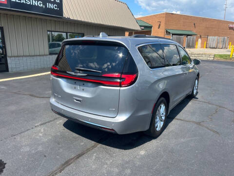2021 Chrysler Pacifica Touring