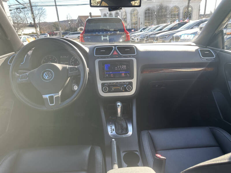 2012 Volkswagen Eos Executive SULEV