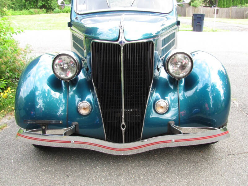 1936 Ford Fordor Touring