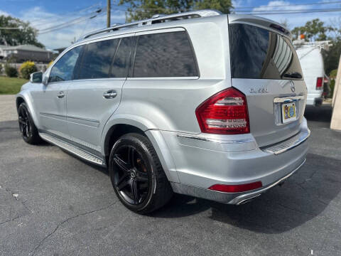2012 Mercedes-Benz GL-Class GL 550 4MATIC