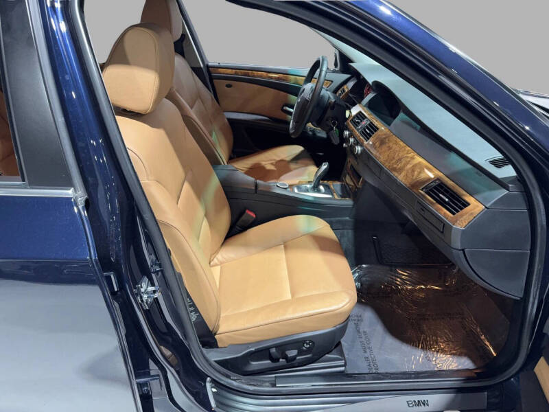 2008 BMW 5 Series 528i