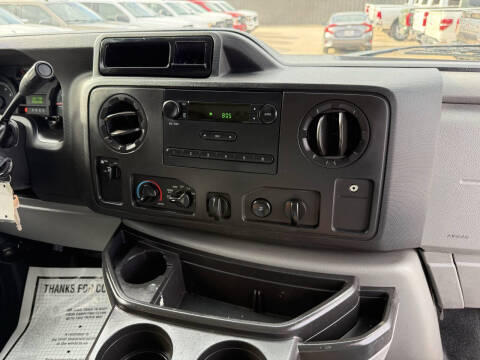 2014 Ford E-Series E-150