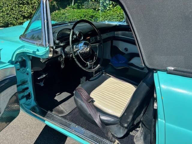 1955 Ford Thunderbird