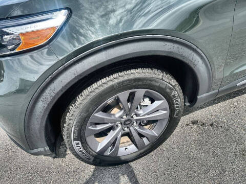 2023 Ford Explorer XLT