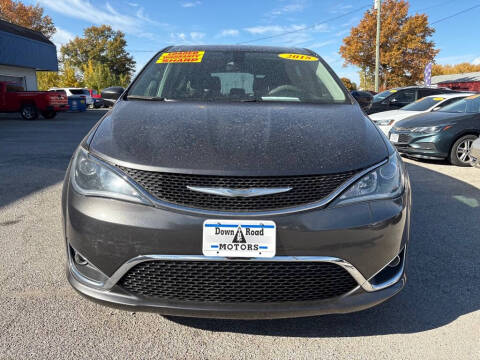2018 Chrysler Pacifica Touring Plus