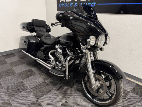 2017 Harley-Davidson STREET GLIDE SP