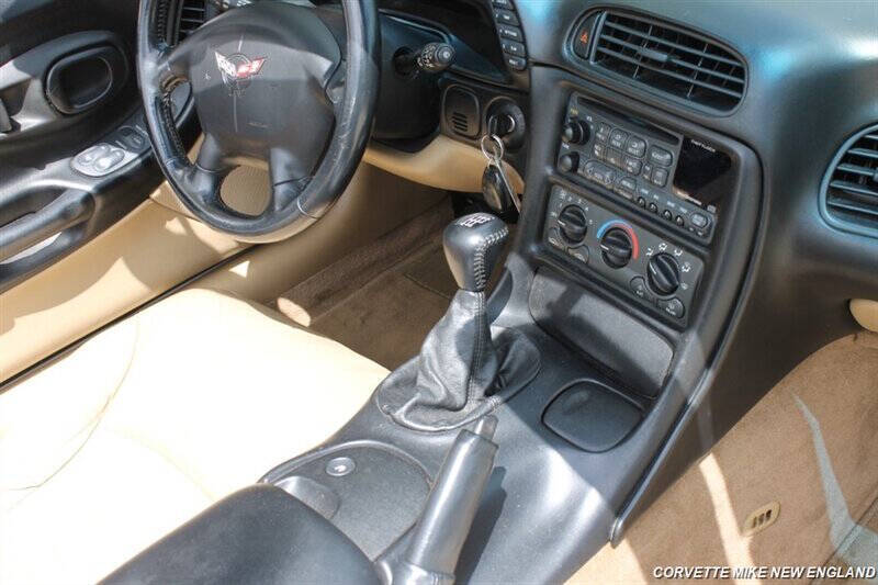1999 Chevrolet Corvette 29