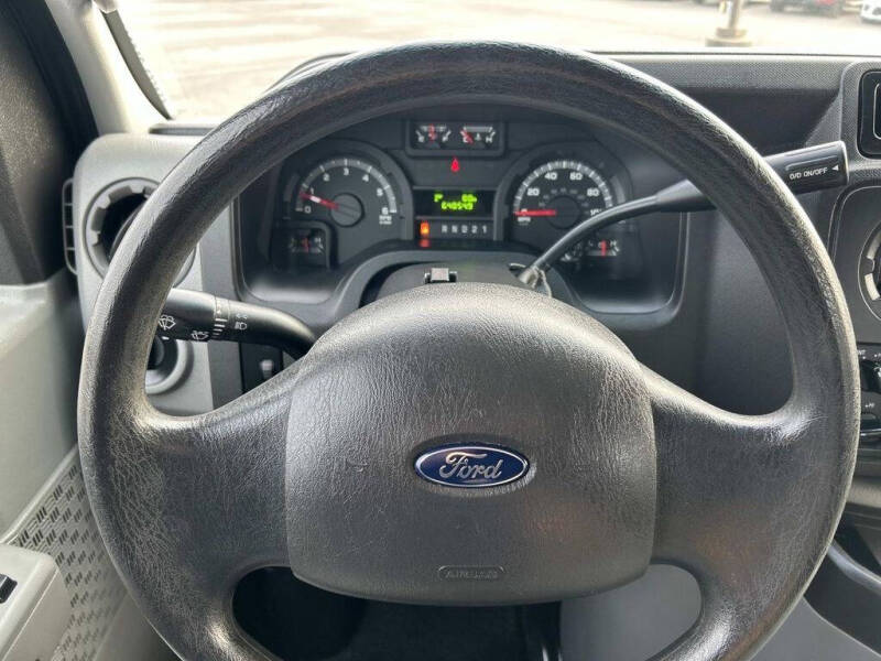 2014 Ford E-Series E-250