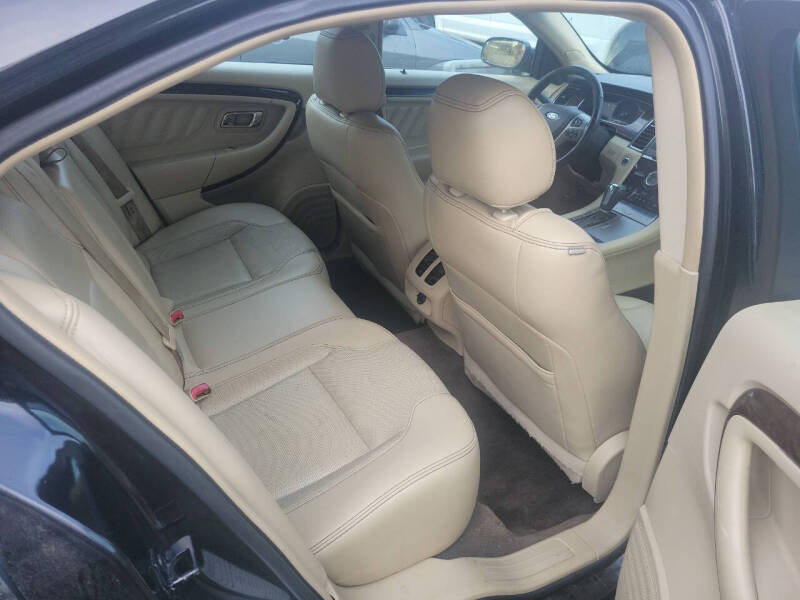2013 Ford Taurus Limited