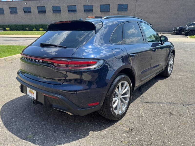 2023 Porsche Macan