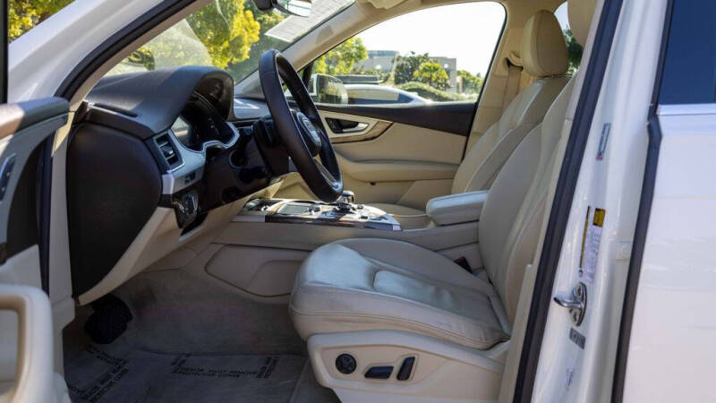 2018 Audi Q7 2.0T quattro Premium Plus