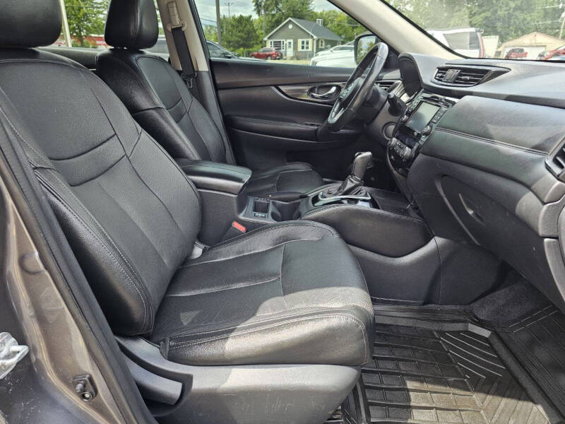 2017 Nissan Rogue S
