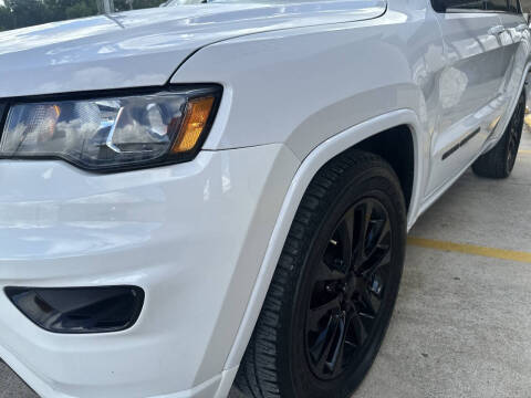 2018 Jeep Grand Cherokee Laredo