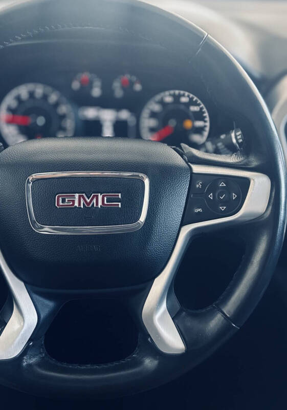 2019 GMC Acadia SLE-1