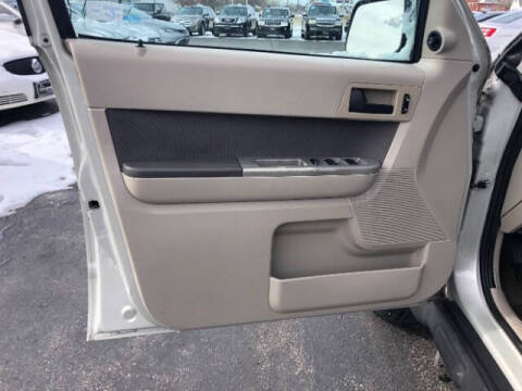 2009 Ford Escape XLT