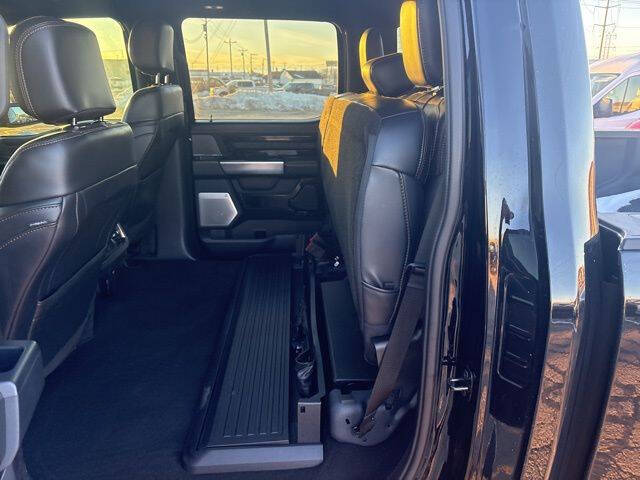 2024 Ford F-450 Super Duty Platinum