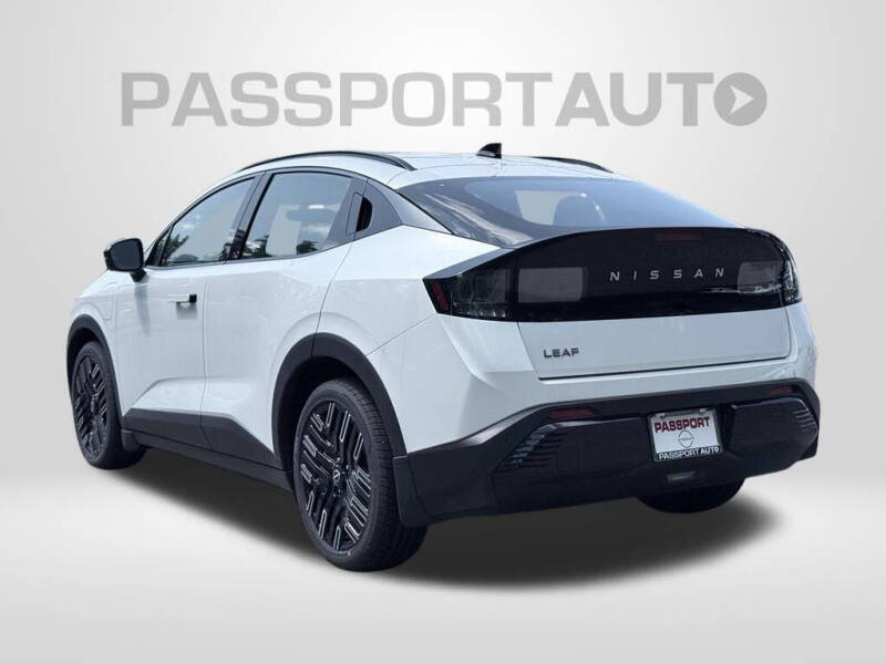2026 Nissan LEAF Platinum+