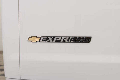 2026 Chevrolet Express LS 3500