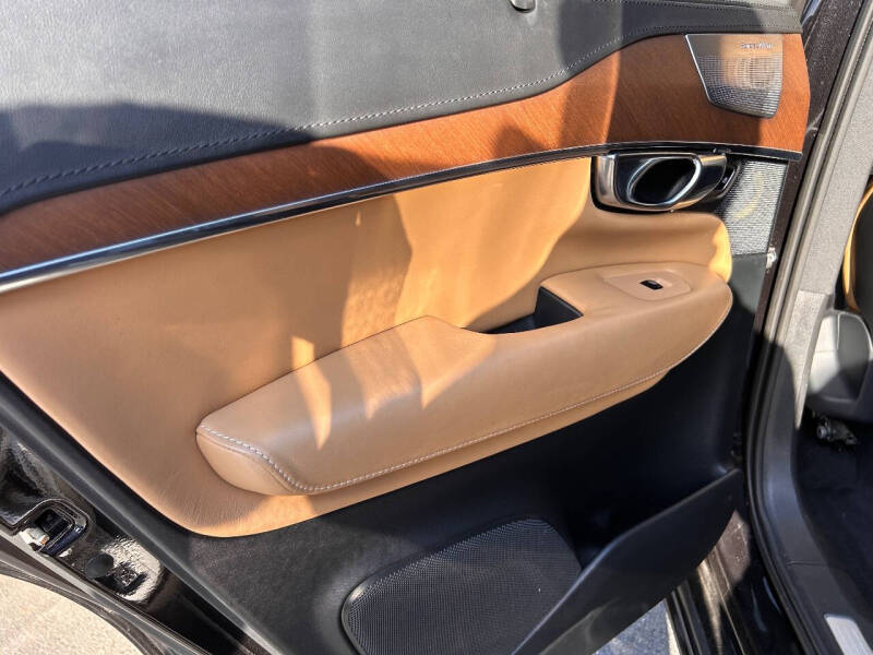 2016 Volvo XC90 T6 Inscription