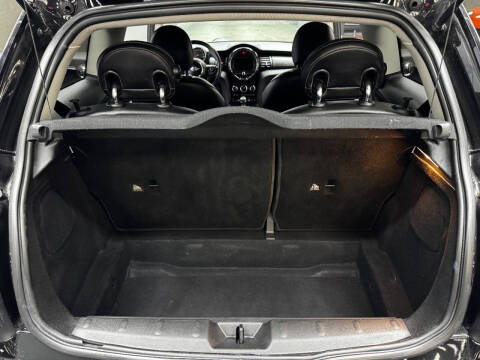 2018 MINI Hardtop 2 Door Cooper