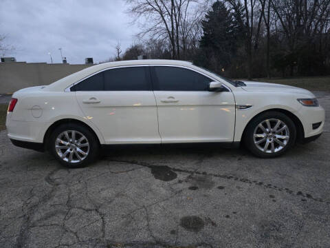2010 Ford Taurus SEL